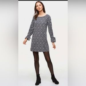 Loft Grey Diamond Polyester Wool Blend Long Sleeve Tie Cuff Shift Dress large